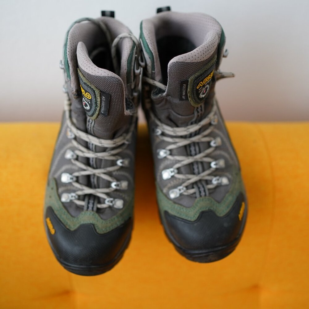 Womens Asolo Fission GV Gore- Tex Waterproof Hiking Boots - 6.5W